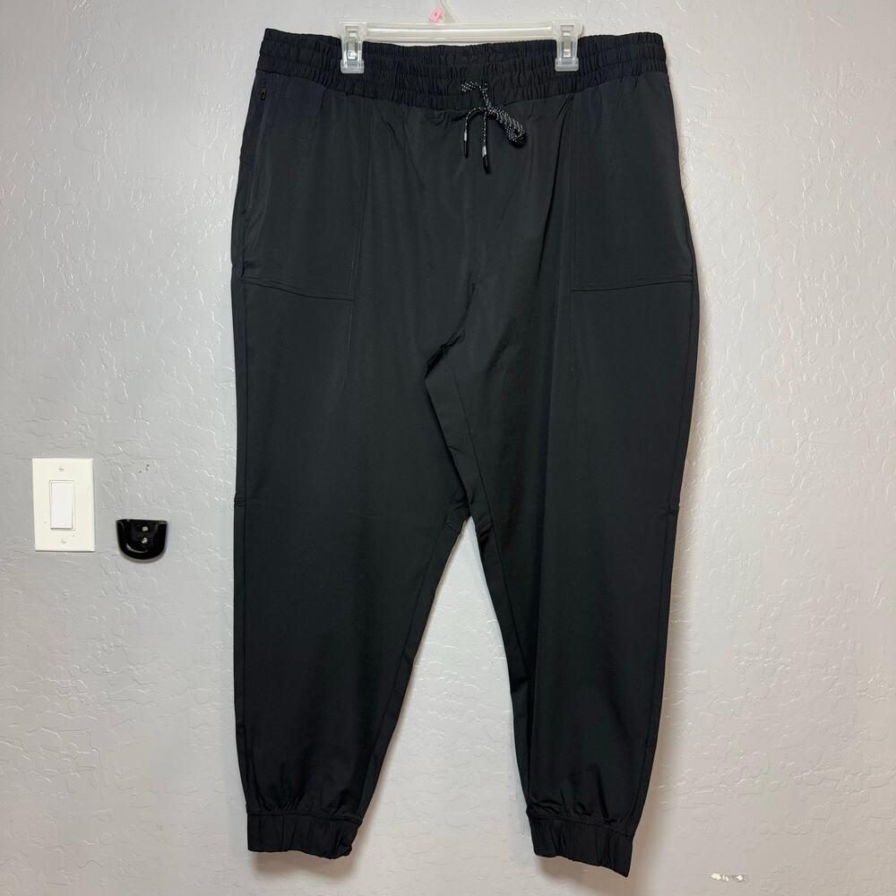 NWT Fabletics One Jogger, Black, 2XL